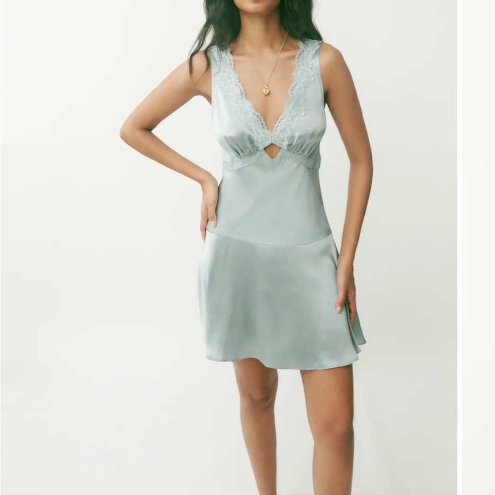 Belva Silk Dress